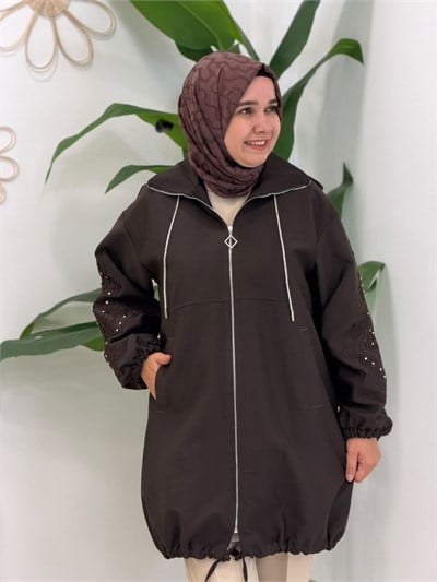 Kahve Kolu Nakışlı Fermuarlı Yağmurluk