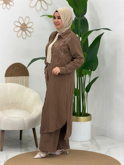 Kahve Nakış Detaylı Takım