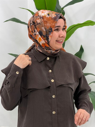 Kahve Pantolonlu Takım