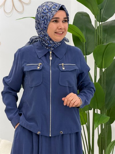 Lacivert Cep Detaylı Etekli Takım