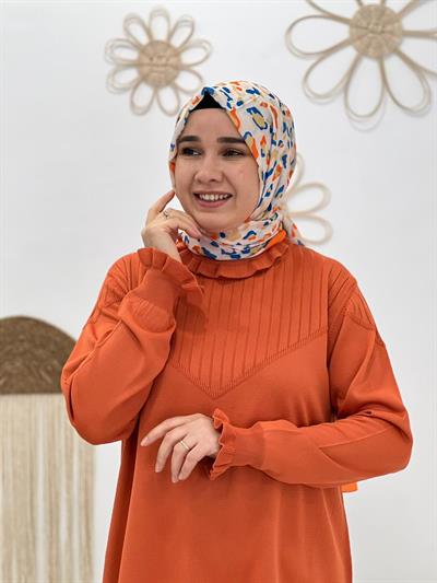 Oranj  Fırfırlı Triko Tunik