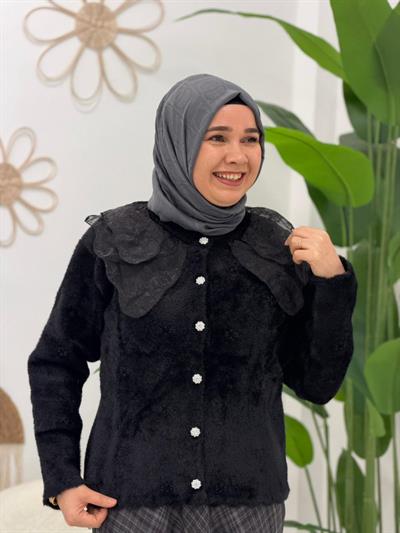 Siyah Angora Kazak