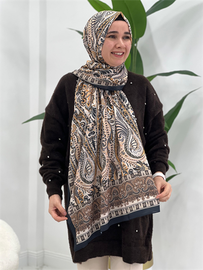 Siyah Desenli Şal