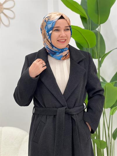 Siyah Kaşe Kaban