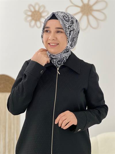 Siyah Kendinden Desenli Ceket