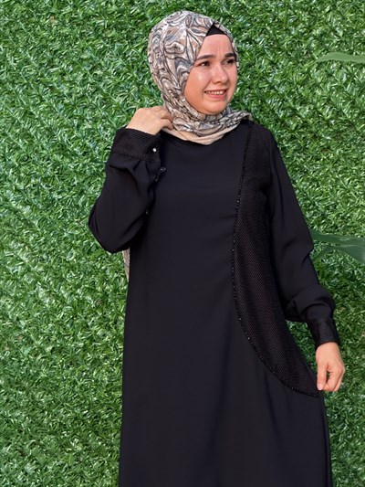 Siyah Pırlanta Detaylı Tunik