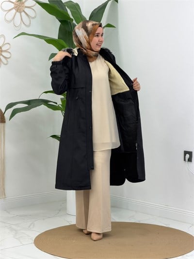 Siyah Yarım Peluş Parka 