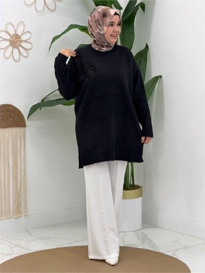 Siyah Yumoş Angora Kazak