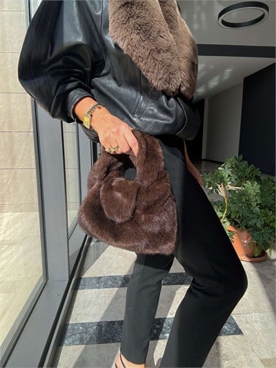 Acı Kahve Peluş Saplı Çanta