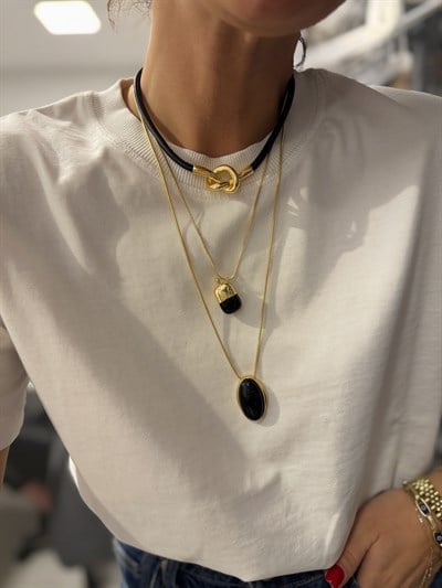 Asansörlü Kolye Kombini Siyah