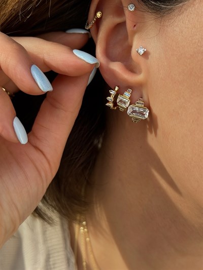 Baget ve Dikdörtgen Taşlı Halka Küpe Kombini