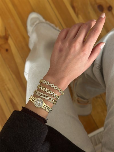 Baget Zirkon Taşlı Tasarım Geçmeli Bileklik Kombini