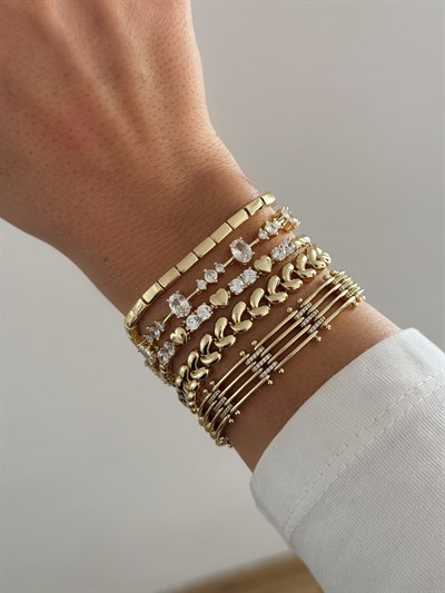 Başak Model Bileklik Kombini