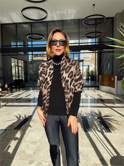 Bej Leopar Desen Kare Pamuklu Şal