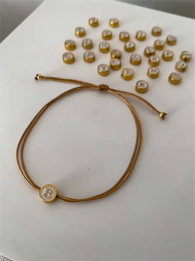 Beyaz Mineli Harf Asansörlü Vizon İp Bileklik