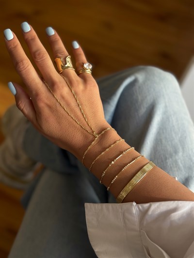 Boru Çubuk Plaka Zirkon Taş Detay Bileklik Kombini