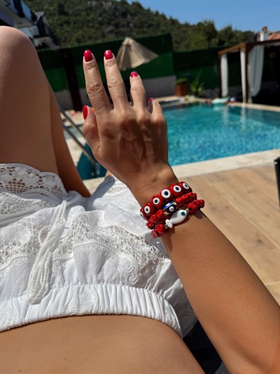 Cam Murano Balık Figür Kırmızı Bodrum Boncuk Sıralı Lastikli Bileklik Kombini