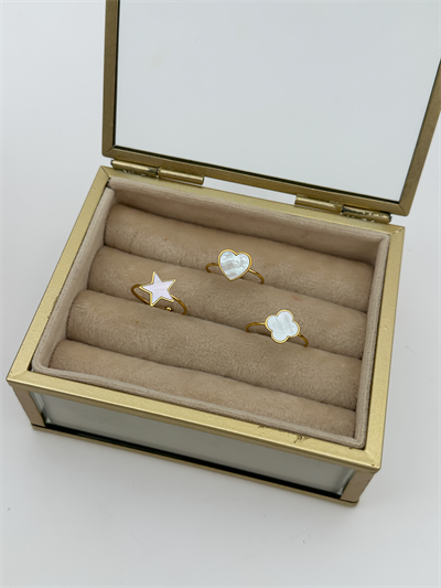 Çelik Beyaz Sedefli Figür Detay Ayarlanabilir Yüzük.