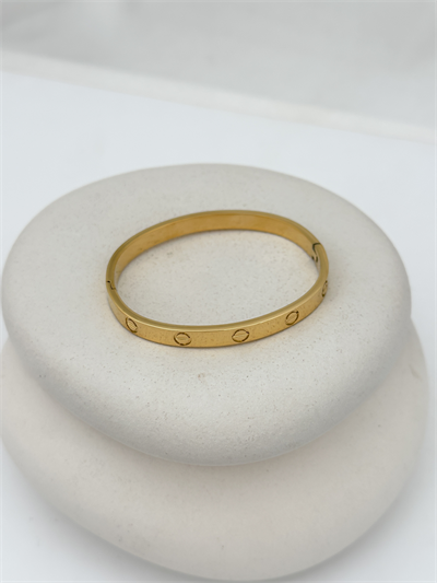 Çelik Kalın Model Taşsız Marka Kelepçe Bileklik ( İç Çap : 6 Cm )