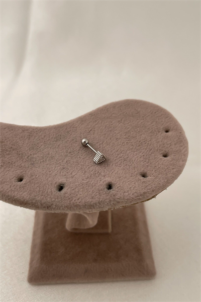 Çelik Zirkon Taşlı Minimal Üçgen Figür Piercing