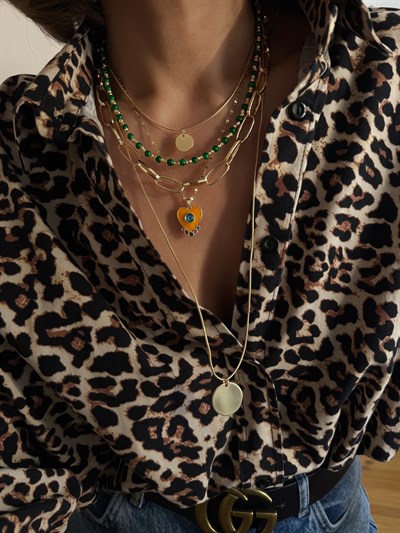 Daire Plaka Detay Üçlü Zincir Kolye Kombini