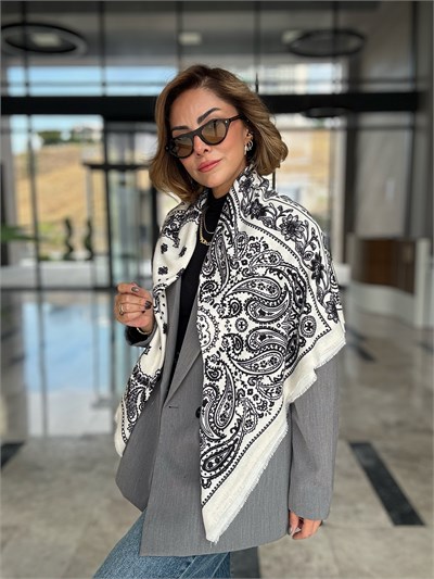 Ekru Patchwork Desenli Pamuklu Şal