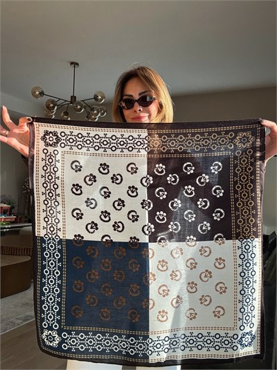 Etnik Çiçek Desenli Patchwork Pamuklu Fular ( 70*70 )