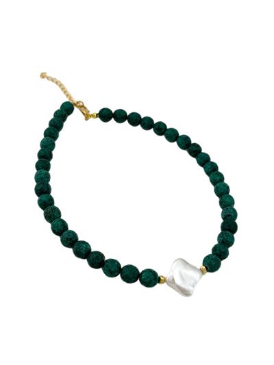 Fasetli Akik Taş Sıralı Mayorka İnci Uç Kolye (45 Cm)