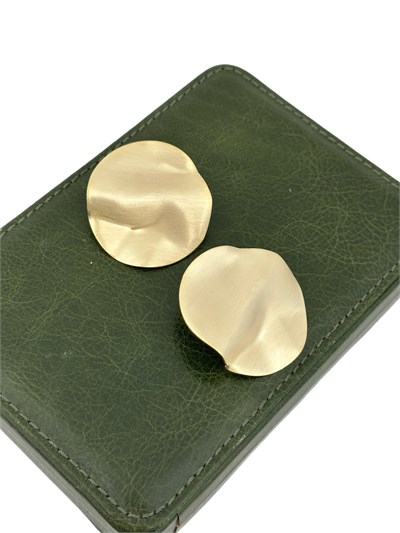 Gold Asimetrik Kıvrımlı Plaka Küpe