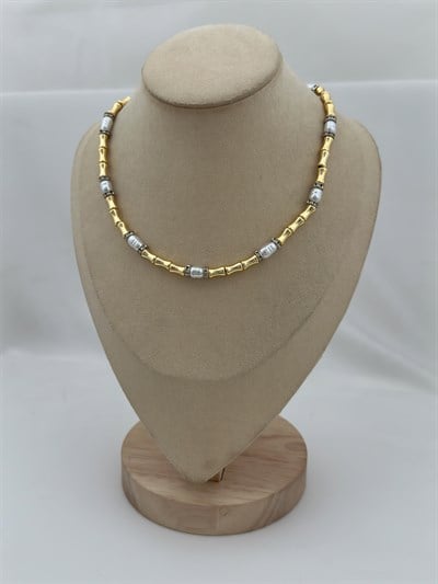 Gold Kemik Plaka Sıralı Barok İnci Ve Taşlı Biye Detay Kolye (41 Cm)