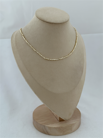 Gold Mini Küp Plaka Sıralı Kolye (46 Cm)