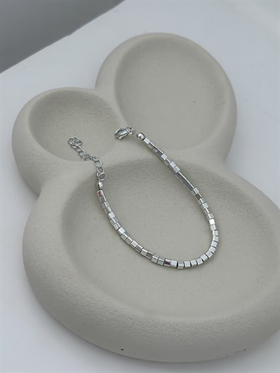 Gümüş Küp Plaka Sıra Bileklik (20cm)