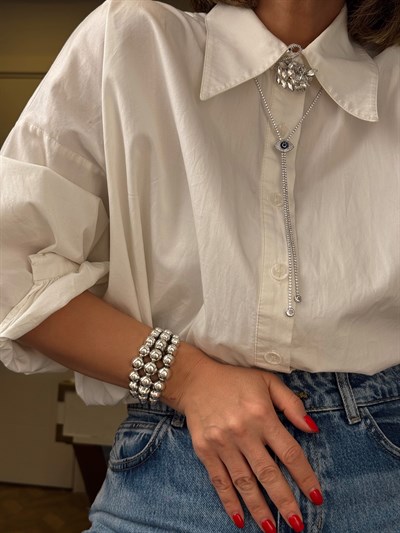 Gümüş Renk Büyüklü Küçüklü Topçuk Sıralı Kelepçe Bileklik