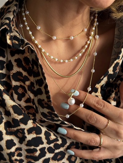 İnci ve İtalyan Zincir Kolye Kombini