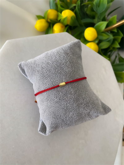 Kırmızı İp Gold Biye Detay Bileklik