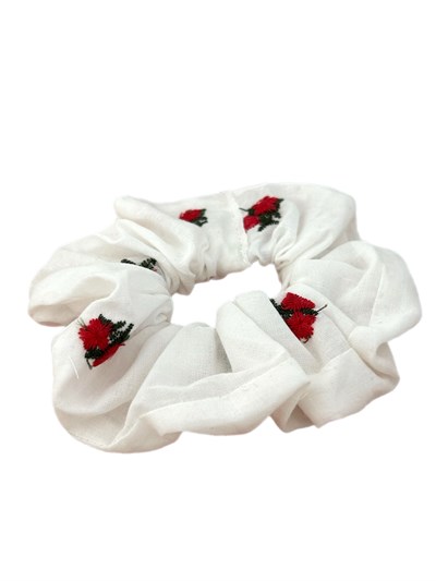 Kumaş Çiçek İşlemeli Lastik Toka