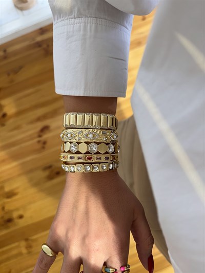 Lastikli Bileklik Kombini