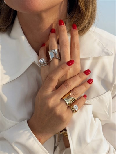 Markiz Kesim Serçe Parmak Kombini