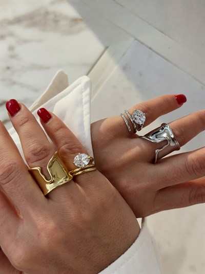 Markiz Kesim Serçe Parmak Kombini