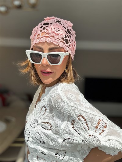 Örgü Çiçek İşlemeli Pembe File Kep Şapka