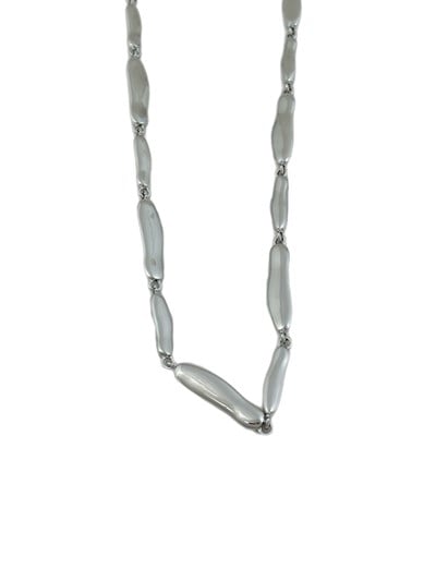 Özel Seri Asimetrik Gümüş Renk Uzun Oval Plaka Tasarım Kolye ( 49 Cm )