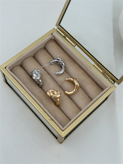 Özel Seri Baget Taşlı Düğüm Detay C Model Halka Küpe