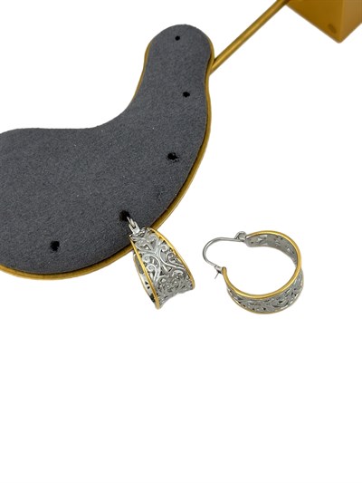 Özel Seri Gold Kenar Detay Gümüş Renk İşlemeli Vintage Halka Küpe