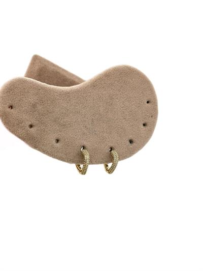Özel Seri Gömme Zirkon Taşlı Kıvrımlı Halka Küpe (İç Çap:1 Cm)
