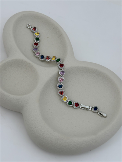 Özel Seri Gümüş Renk Renkli Taşlı Kalp Figür Sıralı Bileklik (20 Cm)