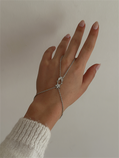 Özel Seri Gümüş Zirkon Taşlı Yıldız Plaka Ok Detay Şahmeran