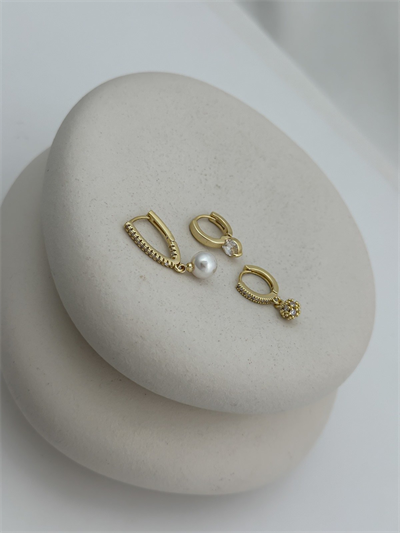 Özel Seri İncili Ve Zirkon Taşlı Topçuk Model Set Küpe