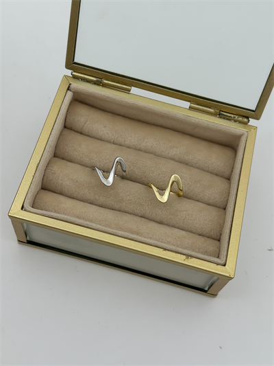 Özel Seri Kıvrım Plaka Ayarlamalı Serçe Parmak Yüzük