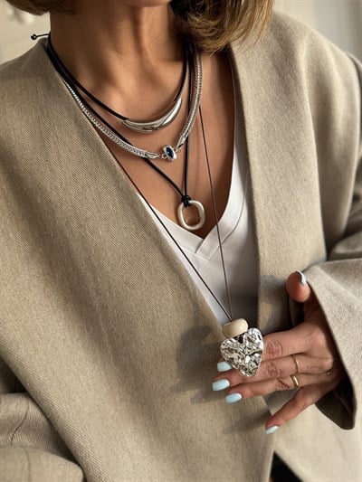 Özel Seri Lacivert Oval Zirkon Taş Detay Hasır Zincir Kolye Kombini