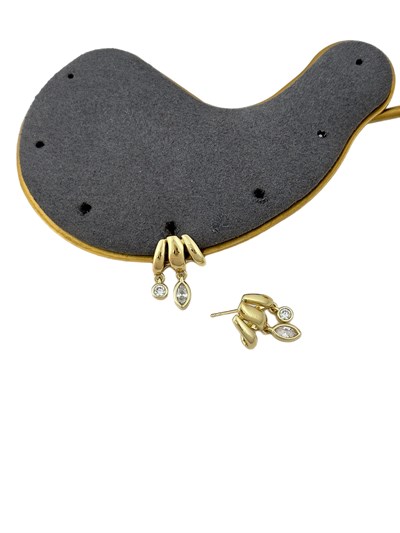 Özel Seri Markiz Kesim ve Nokta Taş Sallantılı Kıvrımlı Küpe